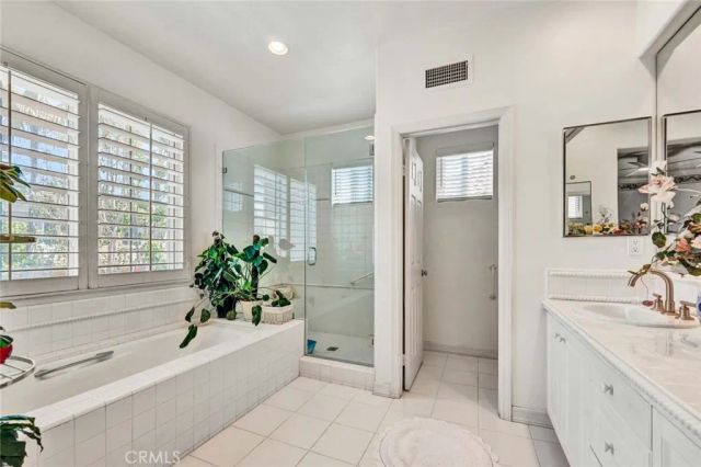 1426 Newporter Way, Newport Beach, CA 92660