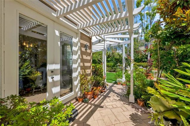 1426 Newporter Way, Newport Beach, CA 92660