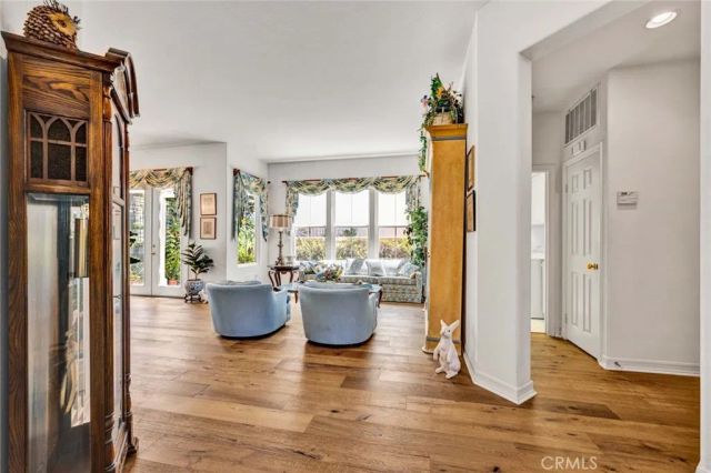 1426 Newporter Way, Newport Beach, CA 92660