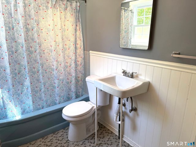 3 Woodview Drive, Brookfield, CT 06804
