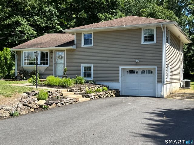 3 Woodview Drive, Brookfield, CT 06804