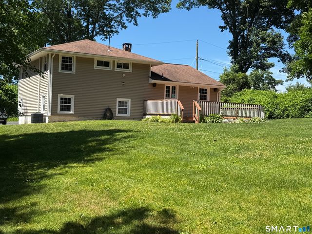 3 Woodview Drive, Brookfield, CT 06804