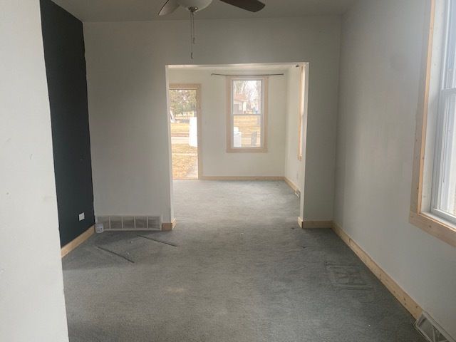 215 W 5th Street, Spring Valley, IL 61362