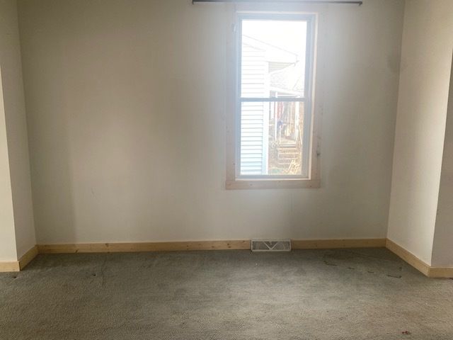 215 W 5th Street, Spring Valley, IL 61362