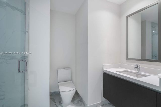 851 NE 1st Ave 3212, Miami, FL 33132