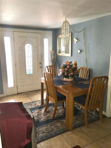 8216 N 19TH STREET, Tampa, FL 33604