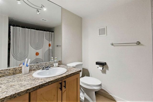 4777 Cedar Springs Road 5P, Dallas, TX 75219