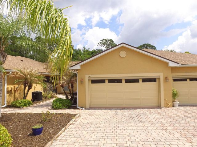 1507 VIENNA SQUARE DRIVE, Winter Haven, FL 33884