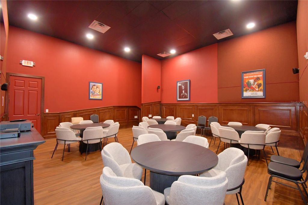 Image 44 of property listing at 1507 VIENNA SQUARE DRIVE, Winter Haven, FL 33884