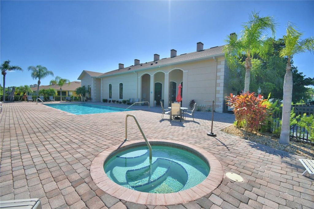 Image 55 of property listing at 1507 VIENNA SQUARE DRIVE, Winter Haven, FL 33884