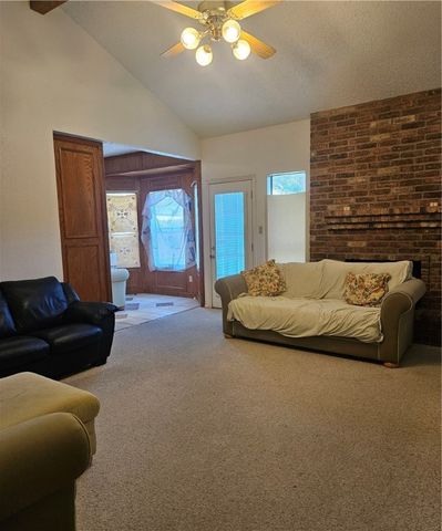 2246 Alazan Dr, Corpus Christi, TX 78418