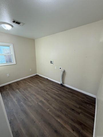 106 S 15th Avenue, Paragould, AR 72450