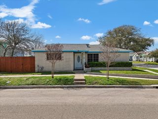 1901 49th Street, Galveston, TX 77551