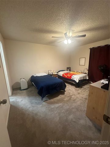 462 E 136th Place, Glenpool, OK 74033