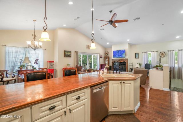 7368 Santa Susana Pass Road, Simi Valley, CA 93063