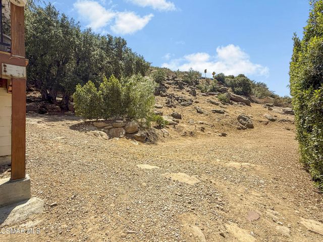 7368 Santa Susana Pass Road, Simi Valley, CA 93063