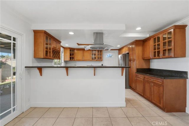 937 N Greenpark, Covina, CA 91724