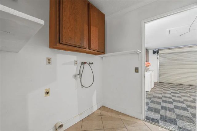 937 N Greenpark, Covina, CA 91724