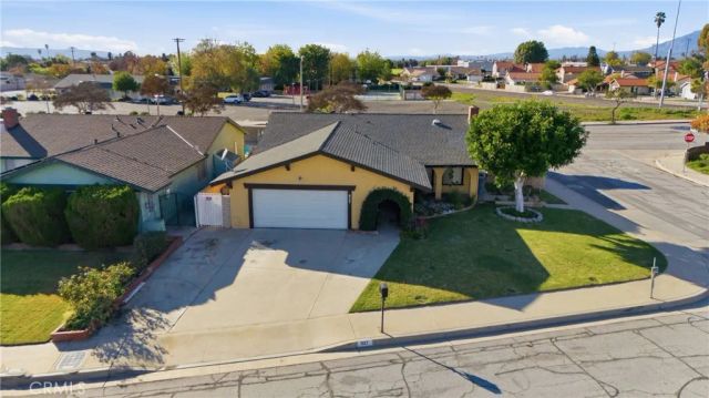 937 N Greenpark, Covina, CA 91724