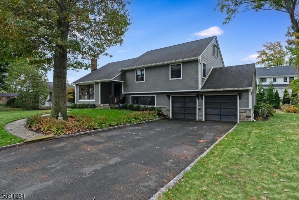 1016 Tice Pl, Westfield Town, NJ 07090