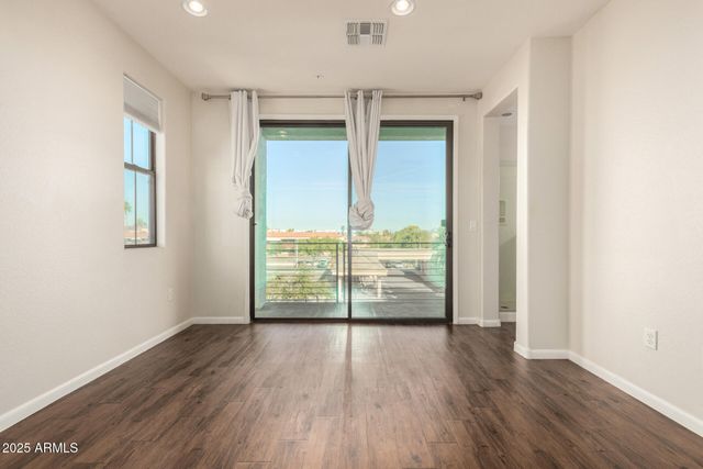 2090 S DORSEY Lane 1042, Tempe, AZ 85282