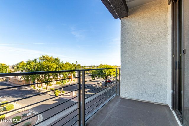 2090 S DORSEY Lane 1042, Tempe, AZ 85282