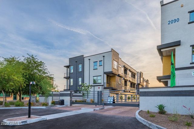 2090 S DORSEY Lane 1042, Tempe, AZ 85282