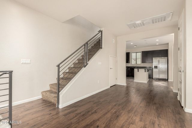 2090 S DORSEY Lane 1042, Tempe, AZ 85282