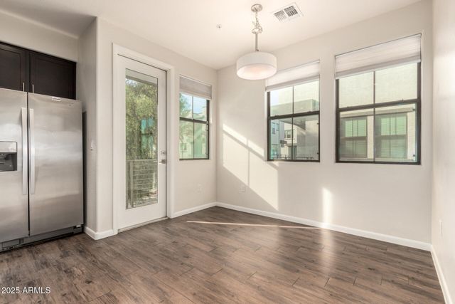 2090 S DORSEY Lane 1042, Tempe, AZ 85282