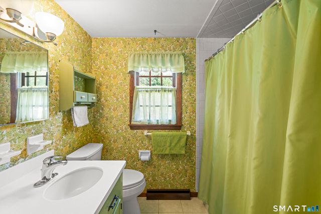 34 Aloha Drive, Enfield, CT 06082