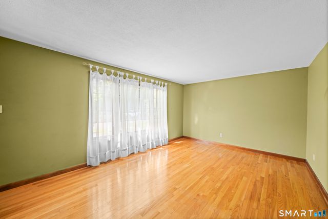 34 Aloha Drive, Enfield, CT 06082