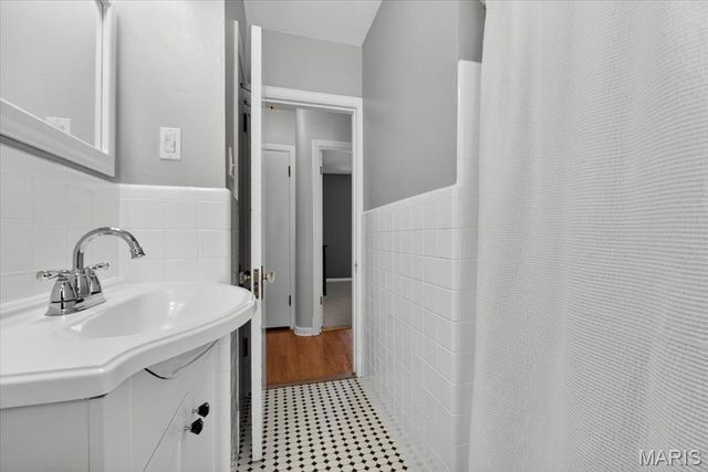 920 Chelsea Avenue, Glendale, MO 63122