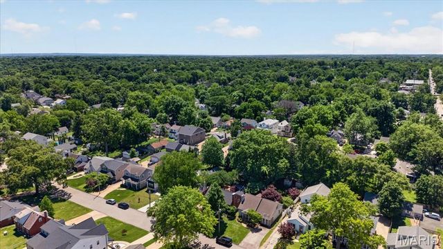 920 Chelsea Avenue, Glendale, MO 63122