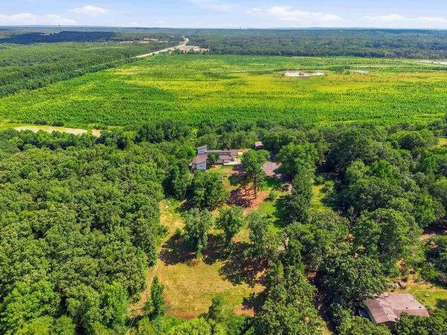 37 W Cadron Ridge Road, Greenbrier, AR 72058