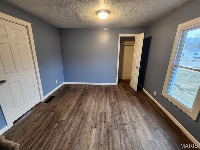 2500 Chestnut Street, Hannibal, MO 63401