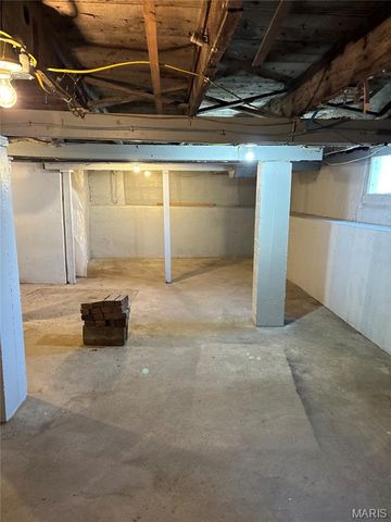 2500 Chestnut Street, Hannibal, MO 63401