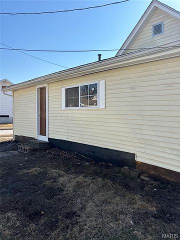 2500 Chestnut Street, Hannibal, MO 63401