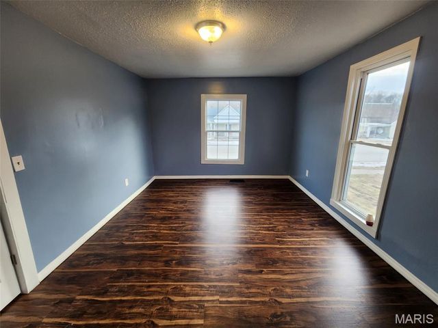 2500 Chestnut Street, Hannibal, MO 63401