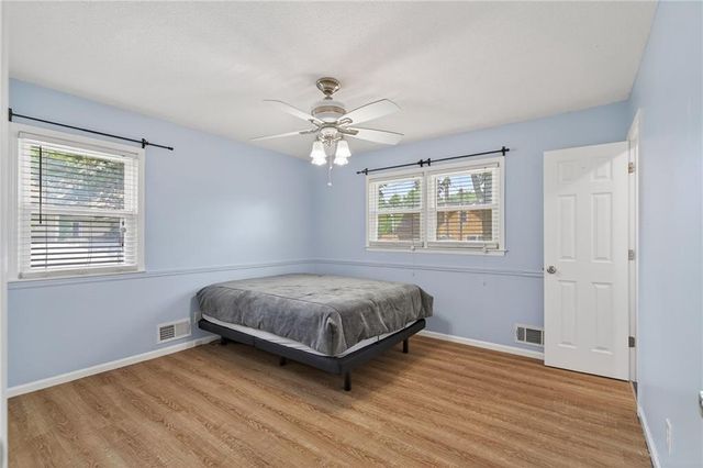 600 N Park Drive, Belton, MO 64012