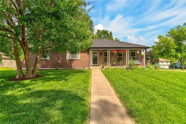 600 N Park Drive, Belton, MO 64012