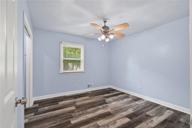 600 N Park Drive, Belton, MO 64012