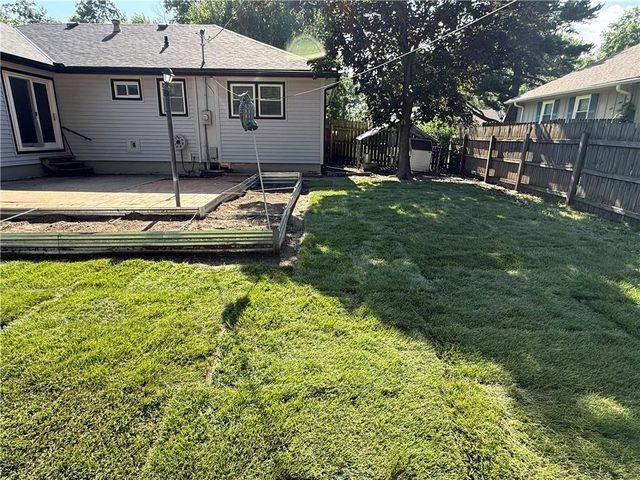 600 N Park Drive, Belton, MO 64012