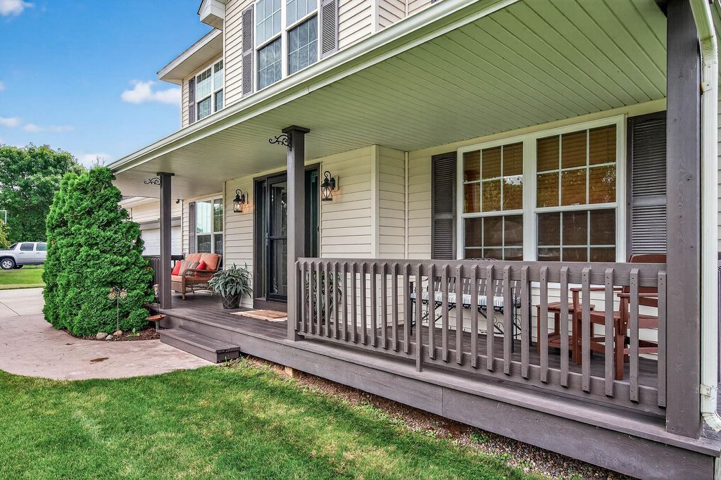 18614 Trott Brook Parkway NW, Elk River, MN 55330 — photo 2