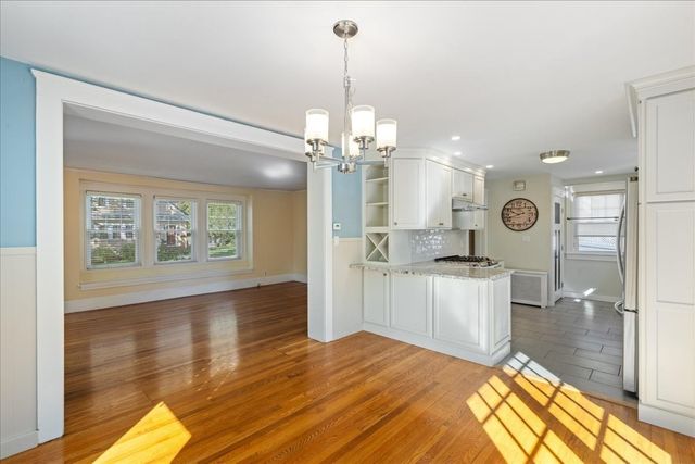 2 Houston Avenue, Methuen, MA 01844