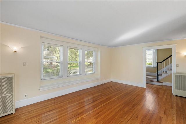 2 Houston Avenue, Methuen, MA 01844