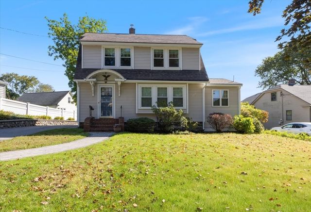 2 Houston Avenue, Methuen, MA 01844