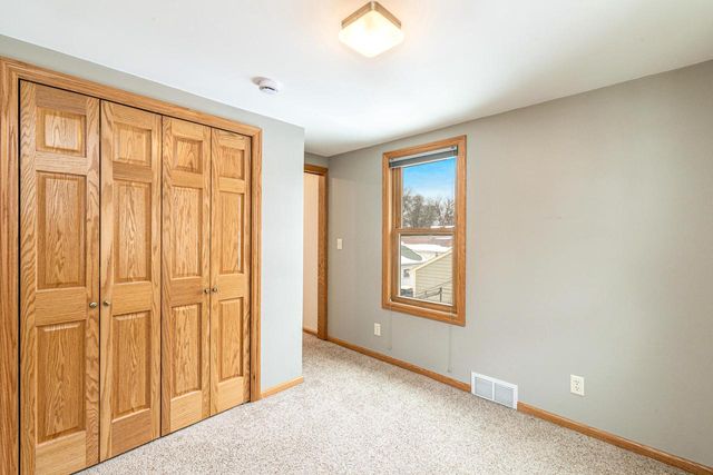 8324 Gridley AVENUE, Wauwatosa, WI 53213