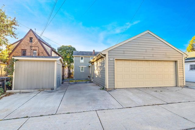 8324 Gridley AVENUE, Wauwatosa, WI 53213