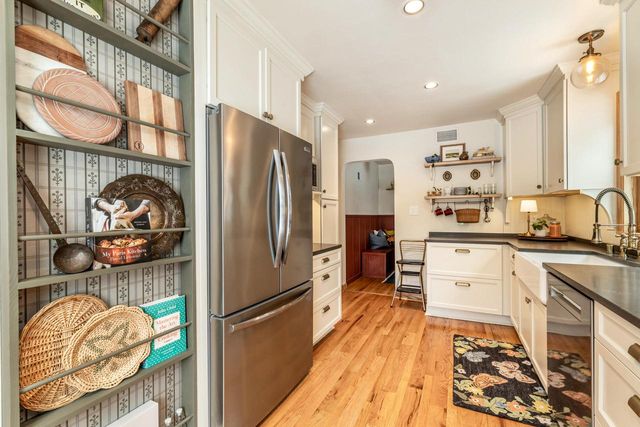 8324 Gridley AVENUE, Wauwatosa, WI 53213