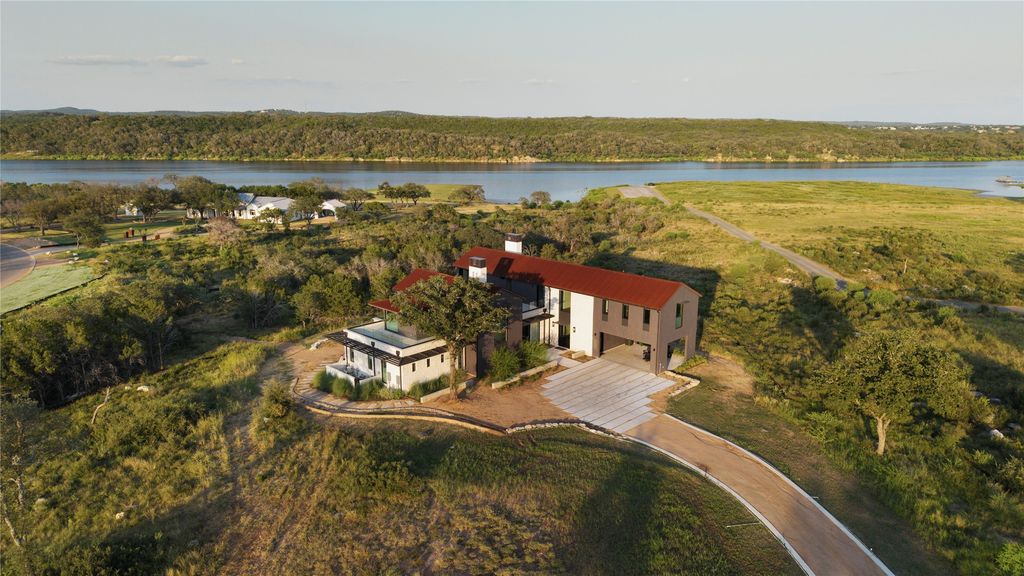 151 CREEK HOLLOW Way, Spicewood, TX 78669